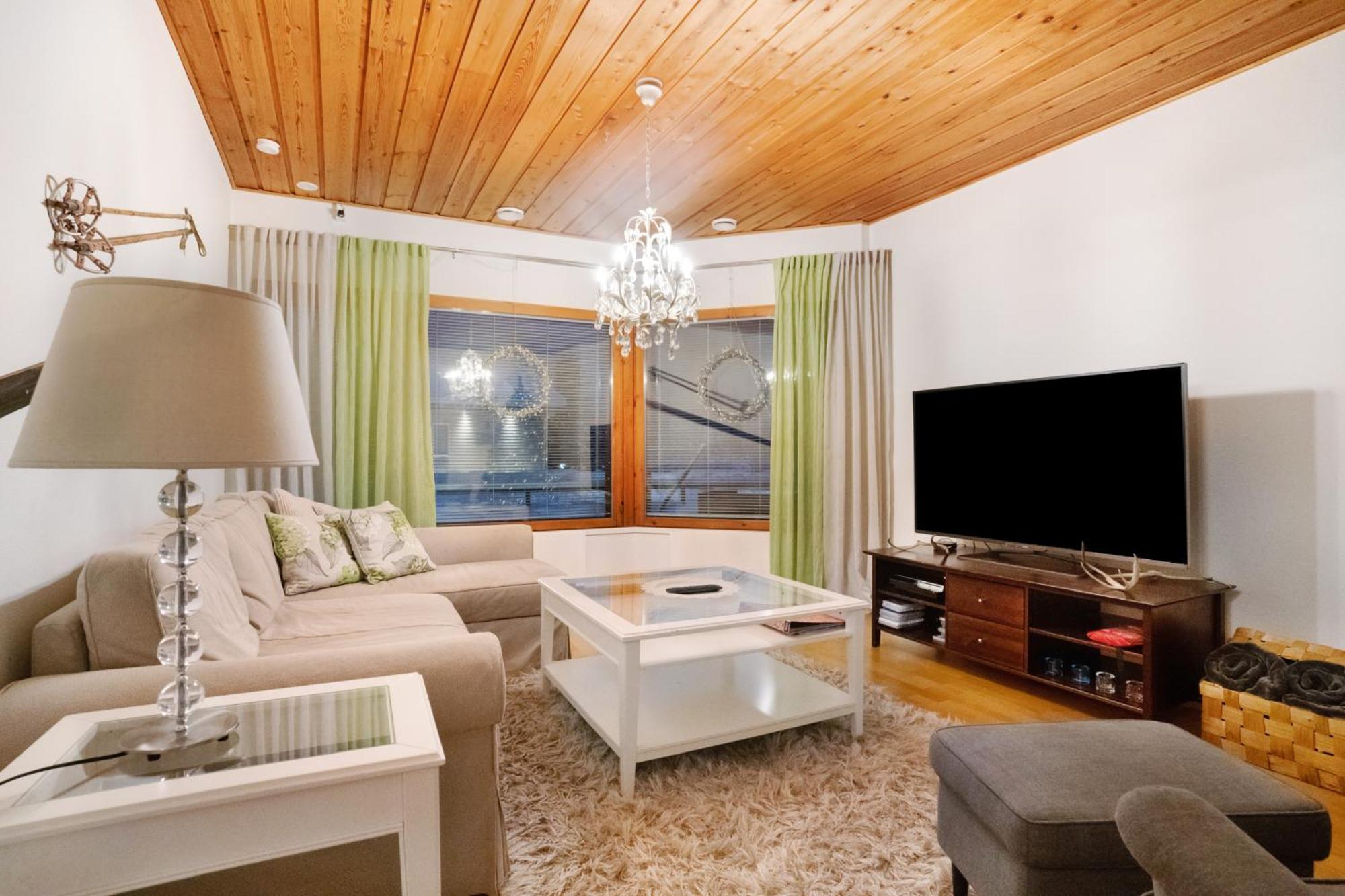 Villa Kataja Рованиеми Экстерьер фото